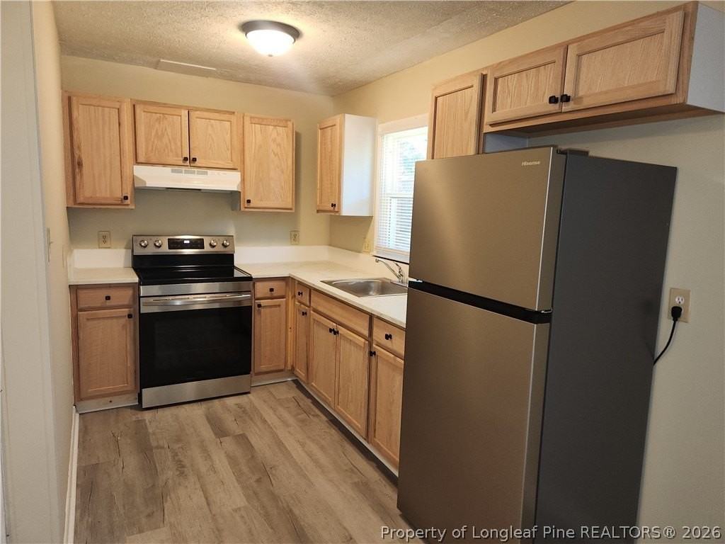 6835 Radial Dr - Photo 3 of 10