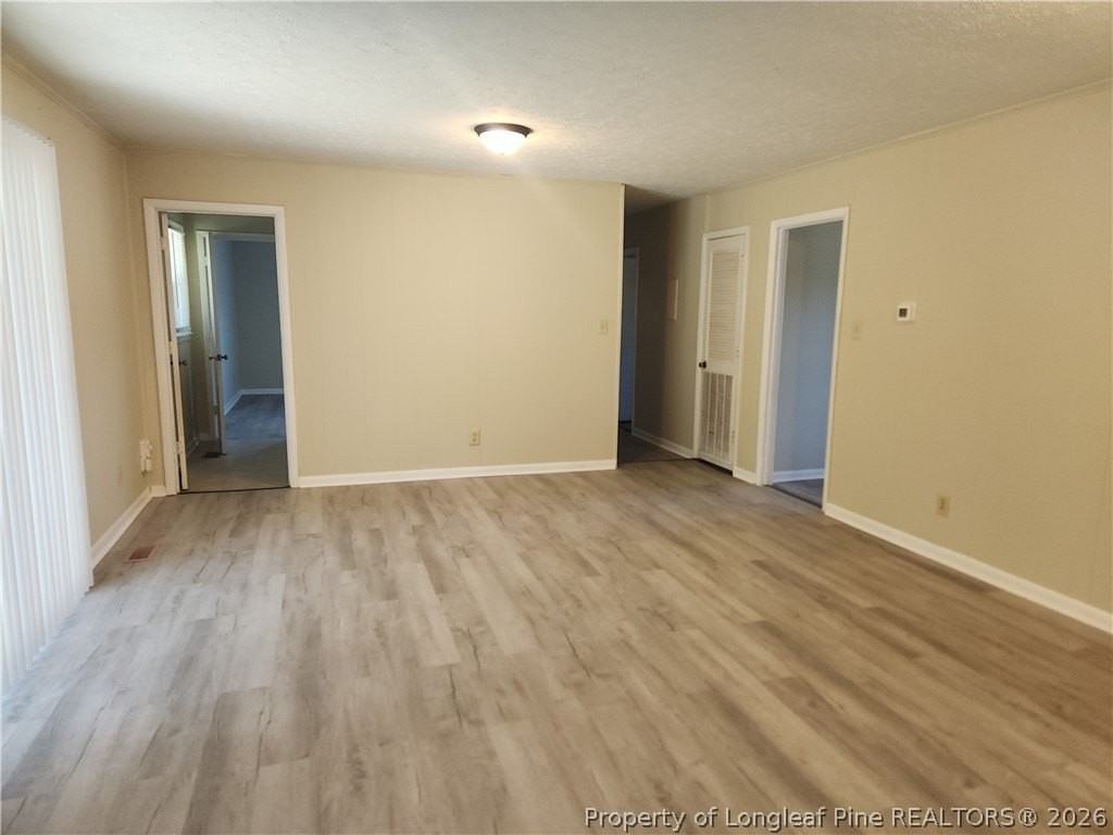 6835 Radial Dr - Photo 4 of 10