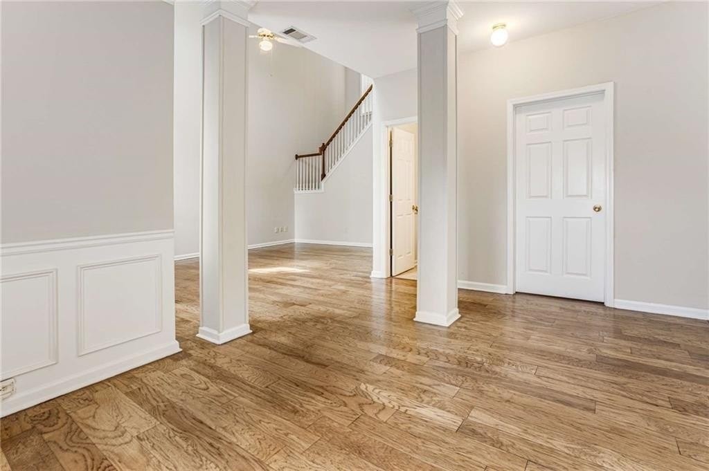 424 Kensington Parc Way - Photo 6 of 28