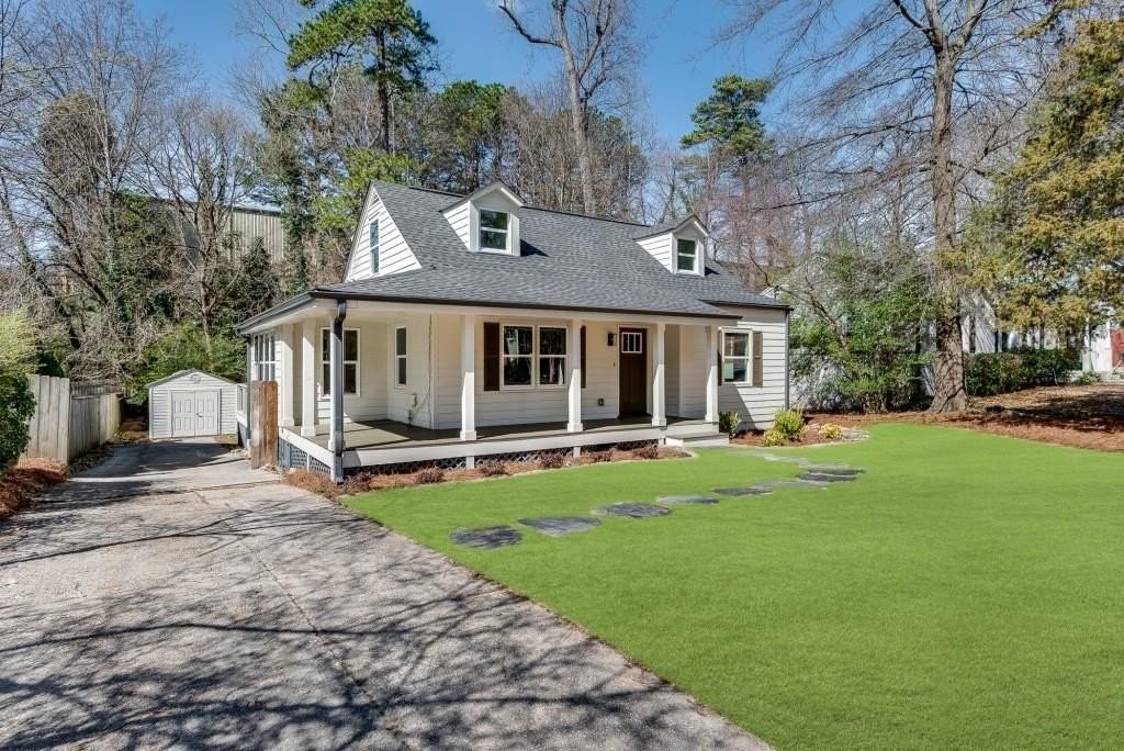 1861 Dyer Cir - Photo 2 of 42