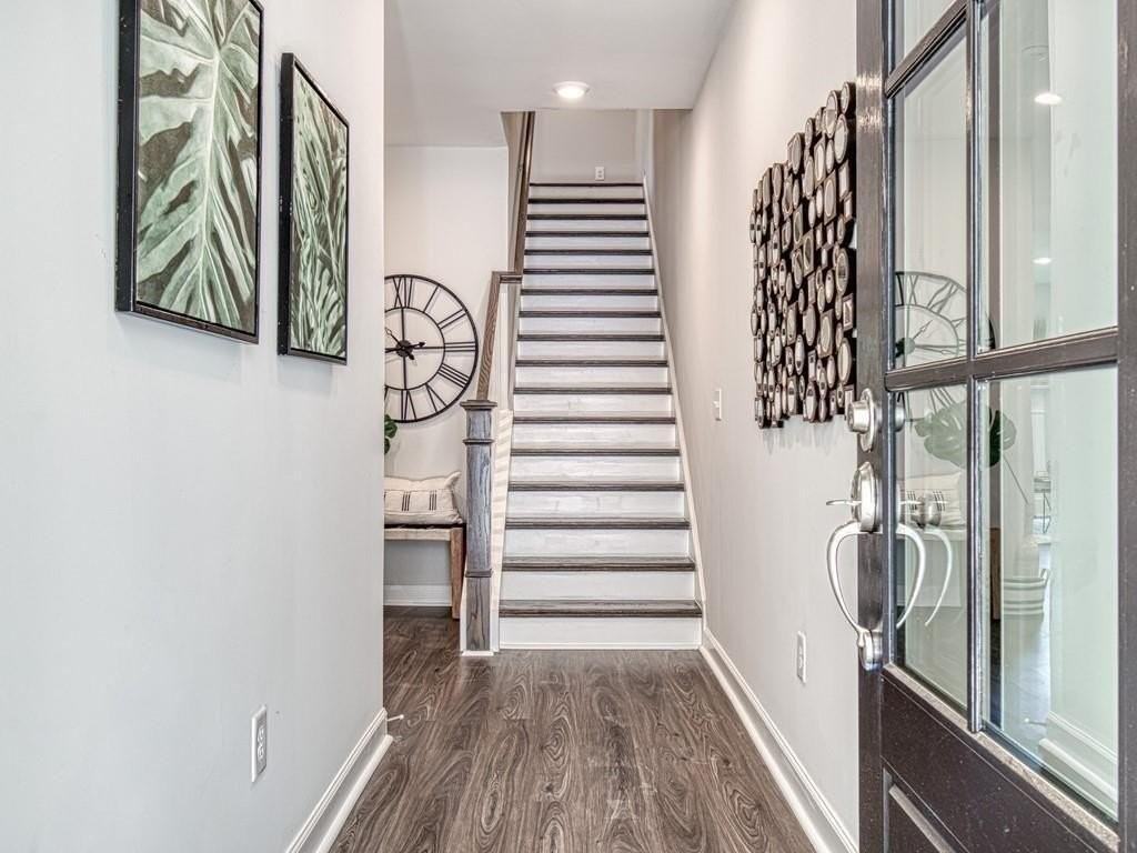 3594 Silvery Way - Photo 2 of 28
