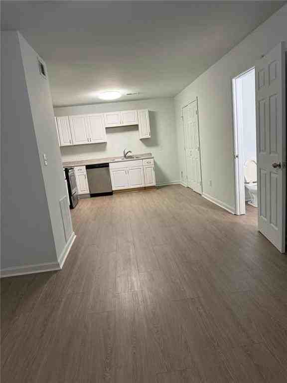 46 Jim Ln Se - Photo 2 of 9