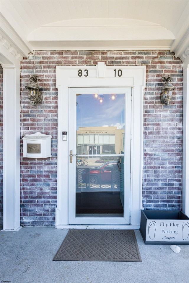 8310 Ventnor Ave - Photo 3 of 38