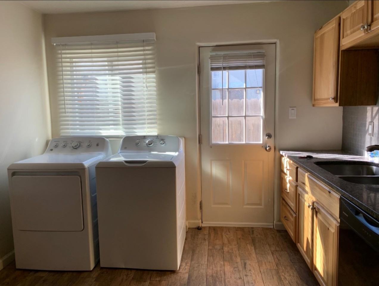 3931 Thaxton Ave Se - Photo 6 of 12