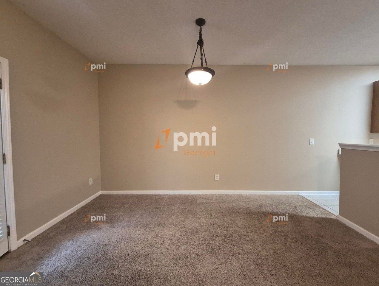 4865 Robinson Square Dr Nw - Photo 5 of 17