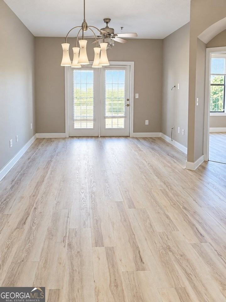 799 Hammond Dr Ne #217 - Photo 2 of 4