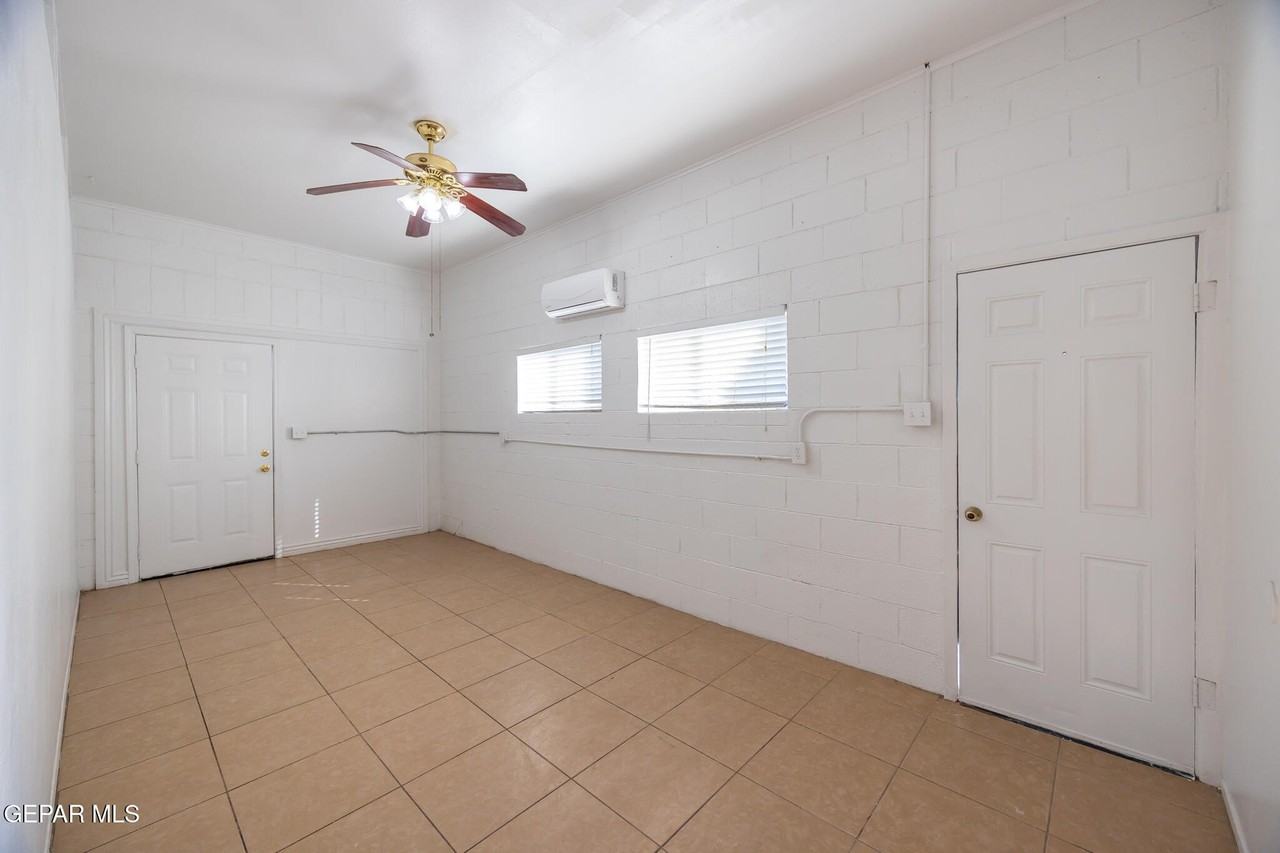 4317 Manchester Ave - Photo 4 of 13