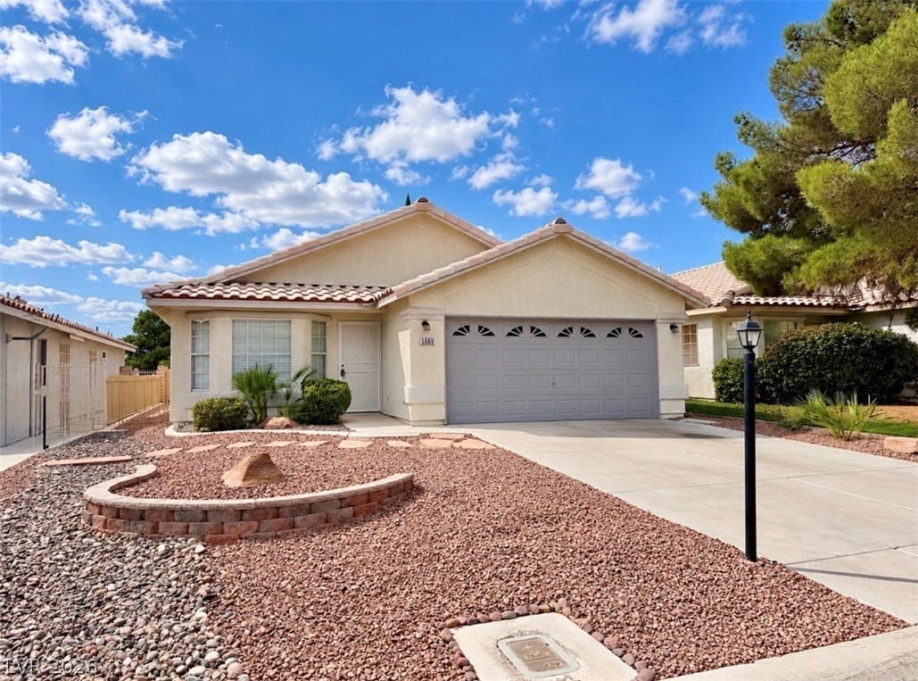 5069 Cedar Lawn Way - Photo 2 of 40