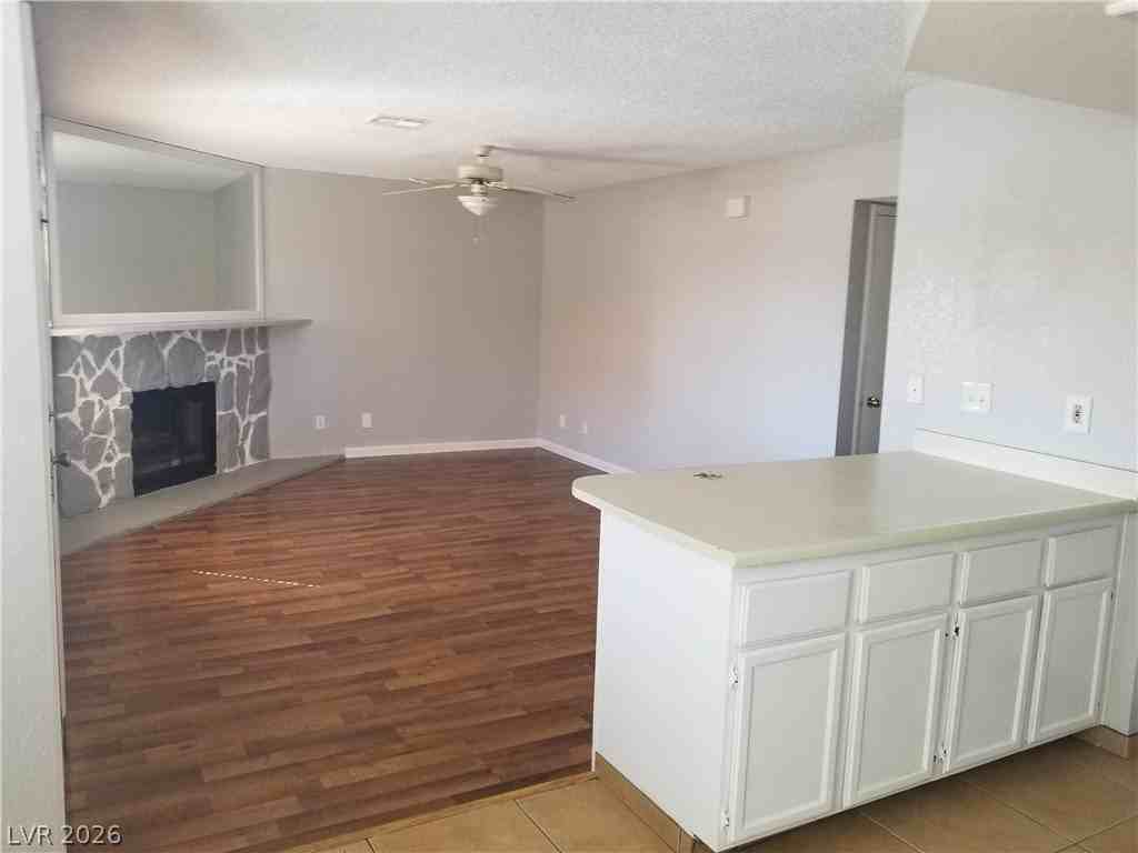 1209 N Buffalo Dr #202 - Photo 2 of 22