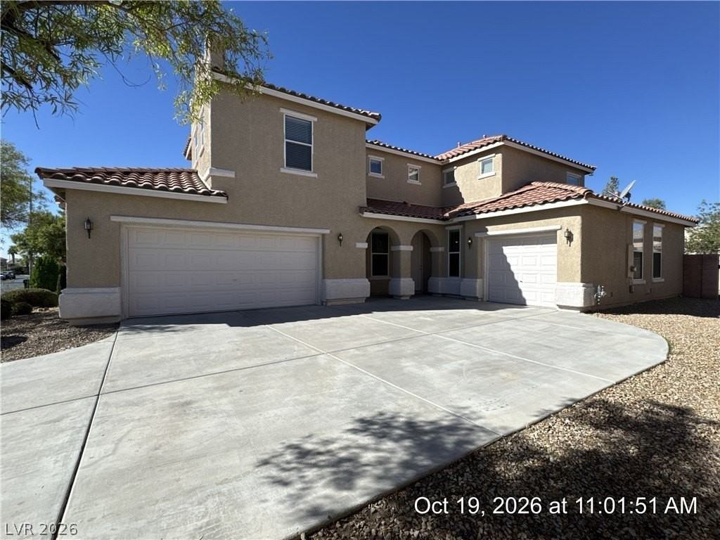 5853 Addy Ln - Photo 2 of 32