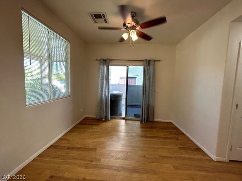1237 Sun Village Ave - Photo 7 of 43