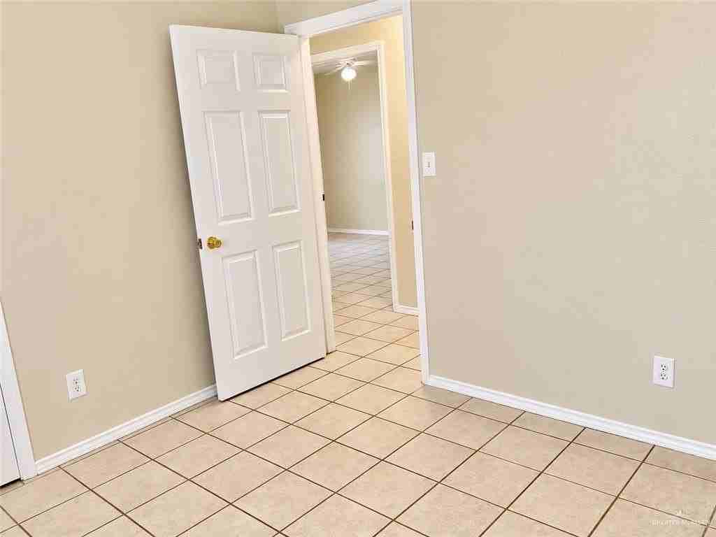 325 W Jefferson St - Photo 7 of 13