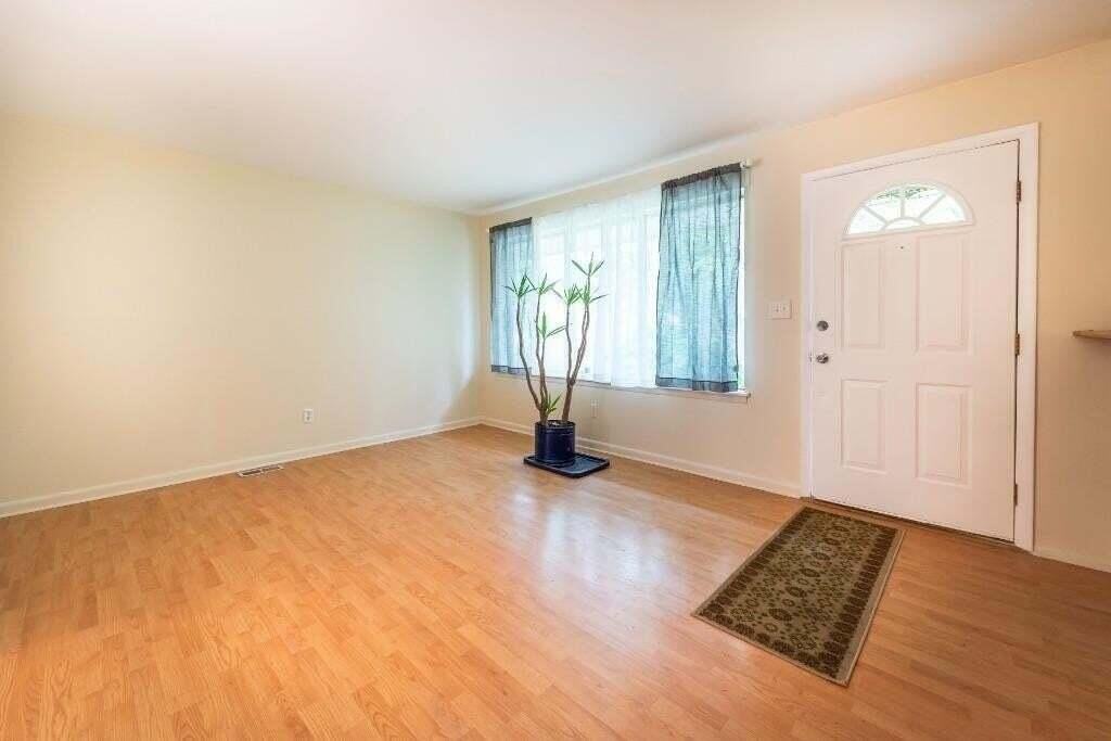 474 Courtland St - Photo 5 of 41