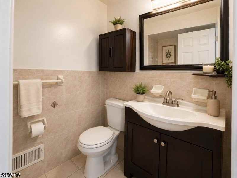 439 S 11th St Unit 1 - Photo 5 of 9