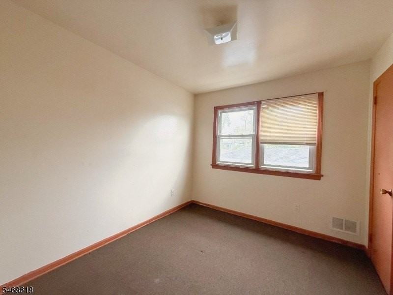 504 Chandler Ave #2 - Photo 5 of 7