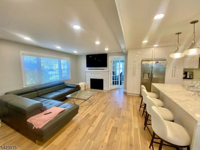 2352 Mountain Ave - Photo 4 of 20