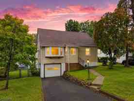 10 Sunnyside Rd - Photo 1 of 1