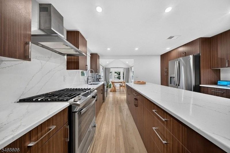 10 Sunnyside Rd - Photo 7 of 26