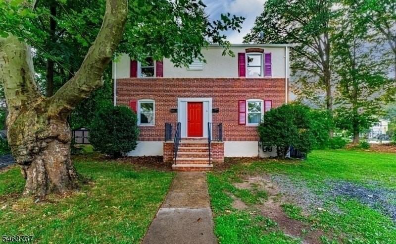 6 Armstrong St - Photo 2 of 19