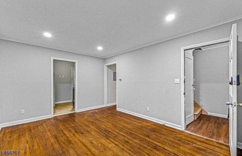 6 Armstrong St - Photo 3 of 19