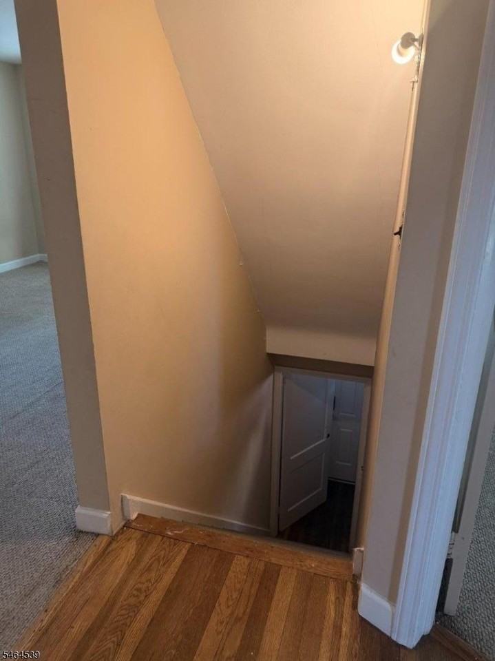 290 Hickory St #2 - Photo 6 of 16