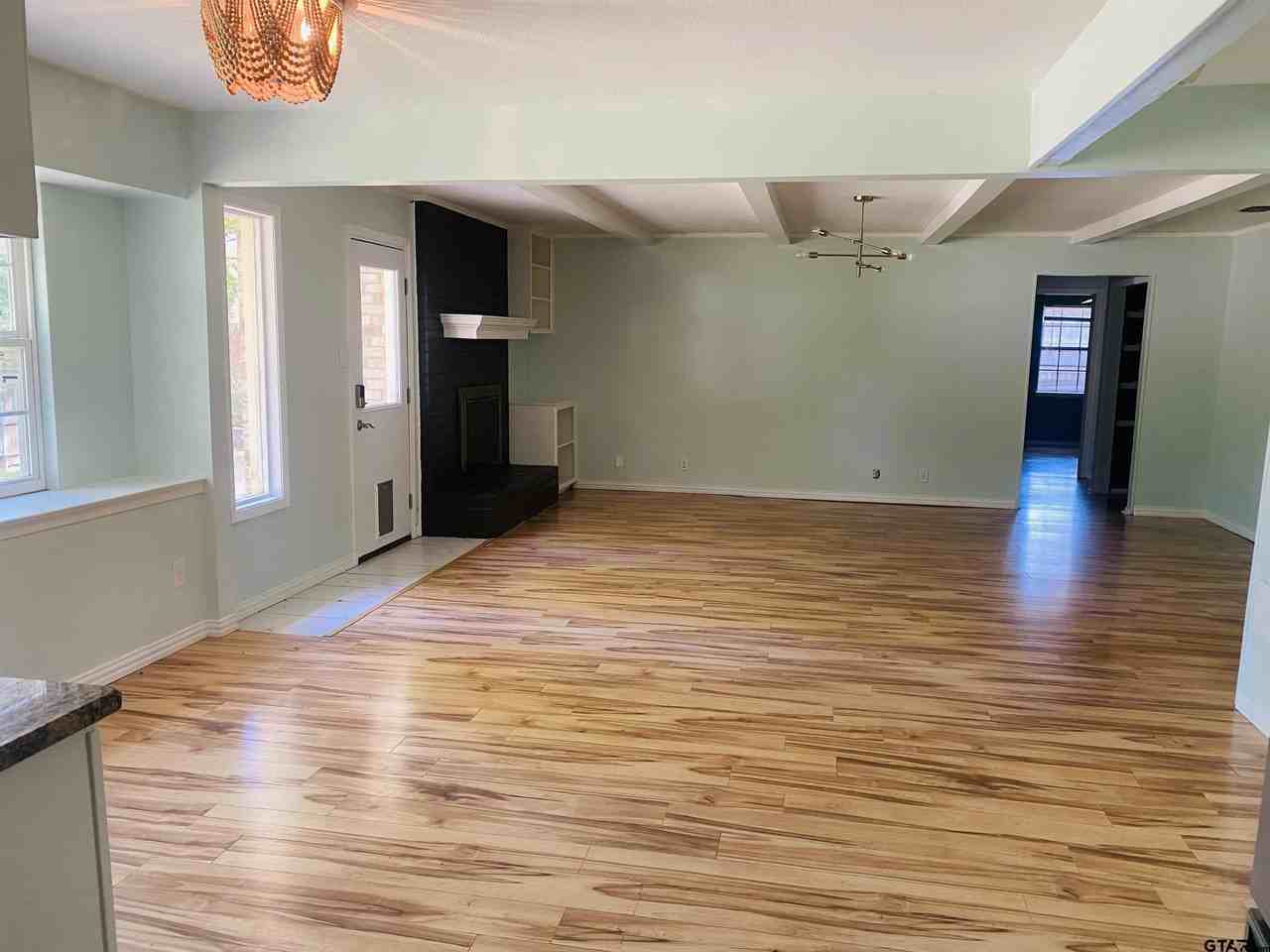 3908 Wakefield Dr - Photo 6 of 22