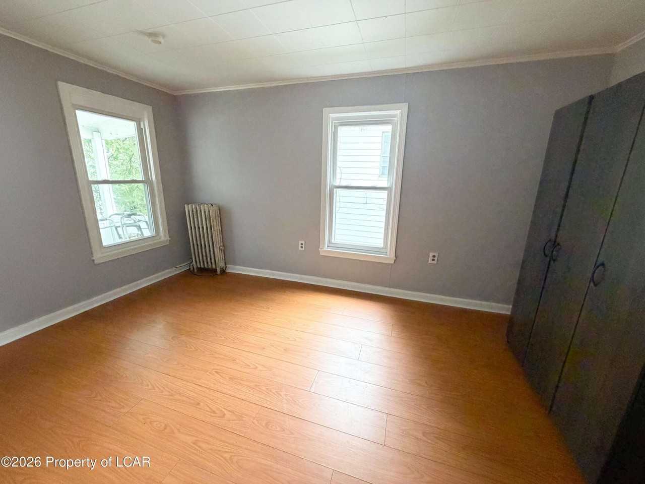 426 Phelps St #2 - Photo 4 of 8