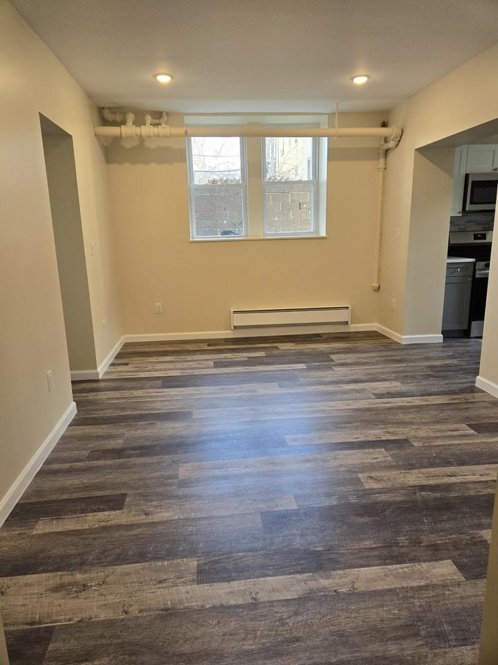 289 Day Ave #G2 - Photo 4 of 7