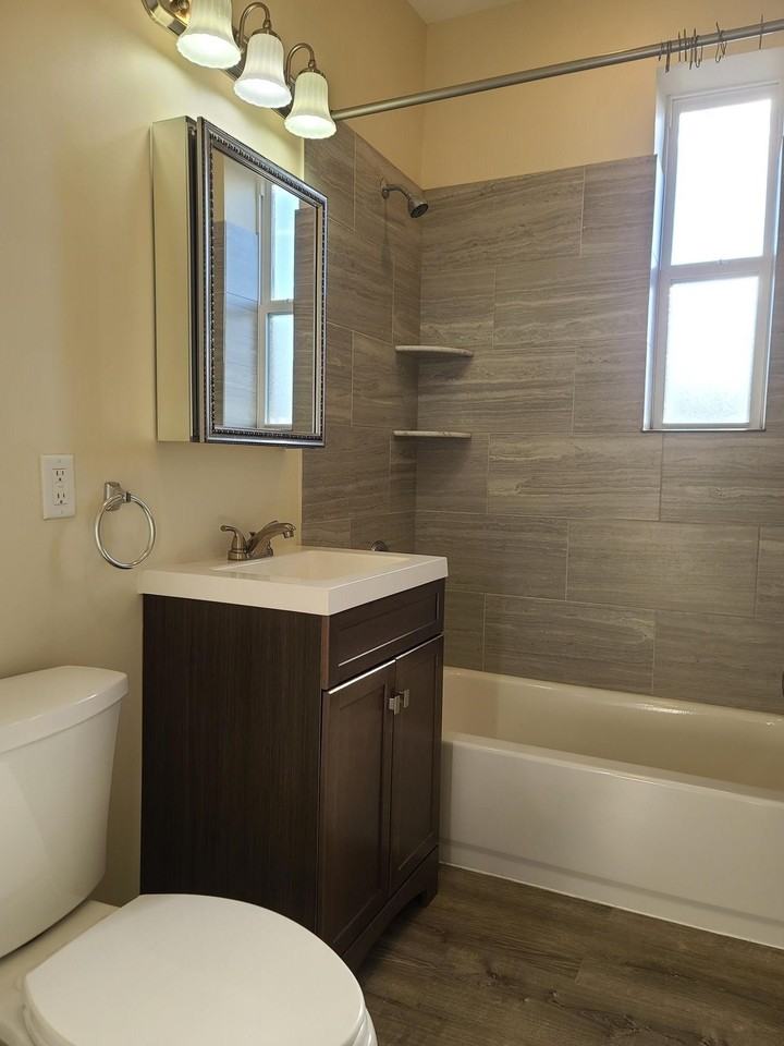 289 Day Ave #G2 - Photo 6 of 7