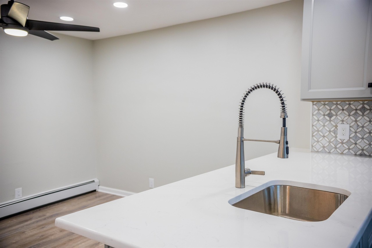 366 Pacific Ave #3 - Photo 7 of 16