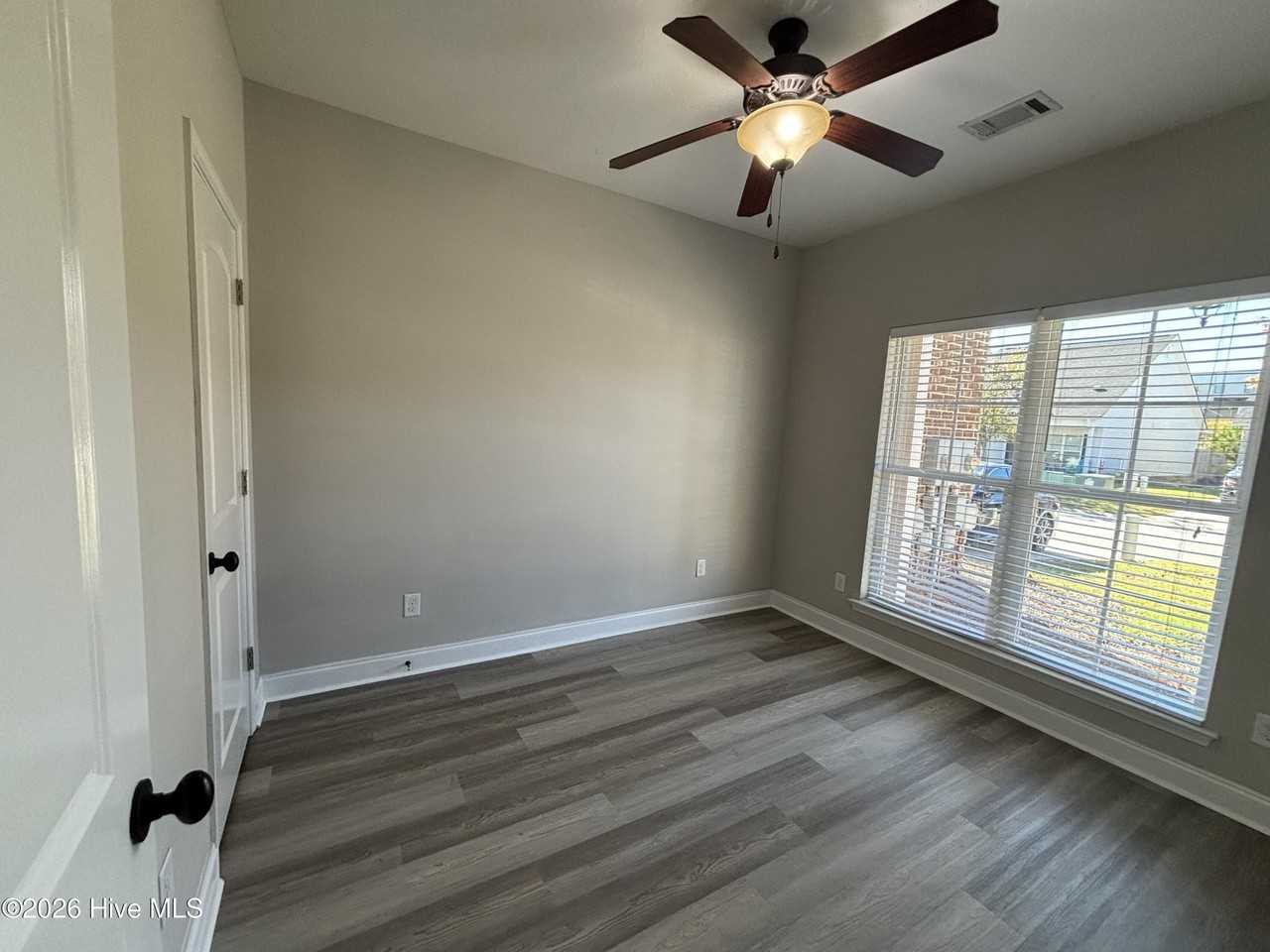 356 High Meadows Pl - Photo 5 of 10