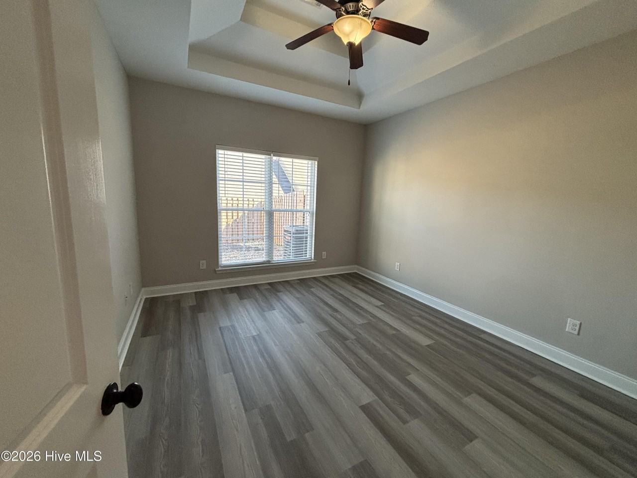 356 High Meadows Pl - Photo 7 of 10
