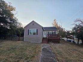 801 Everett St - Photo 1 of 1