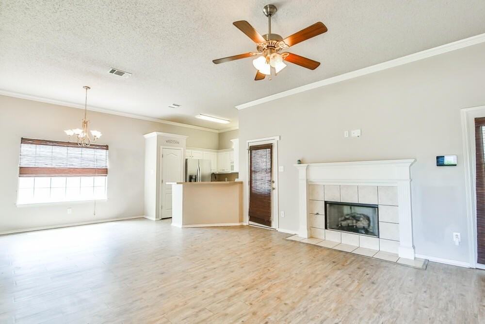 2306 97th St - Photo 4 of 34