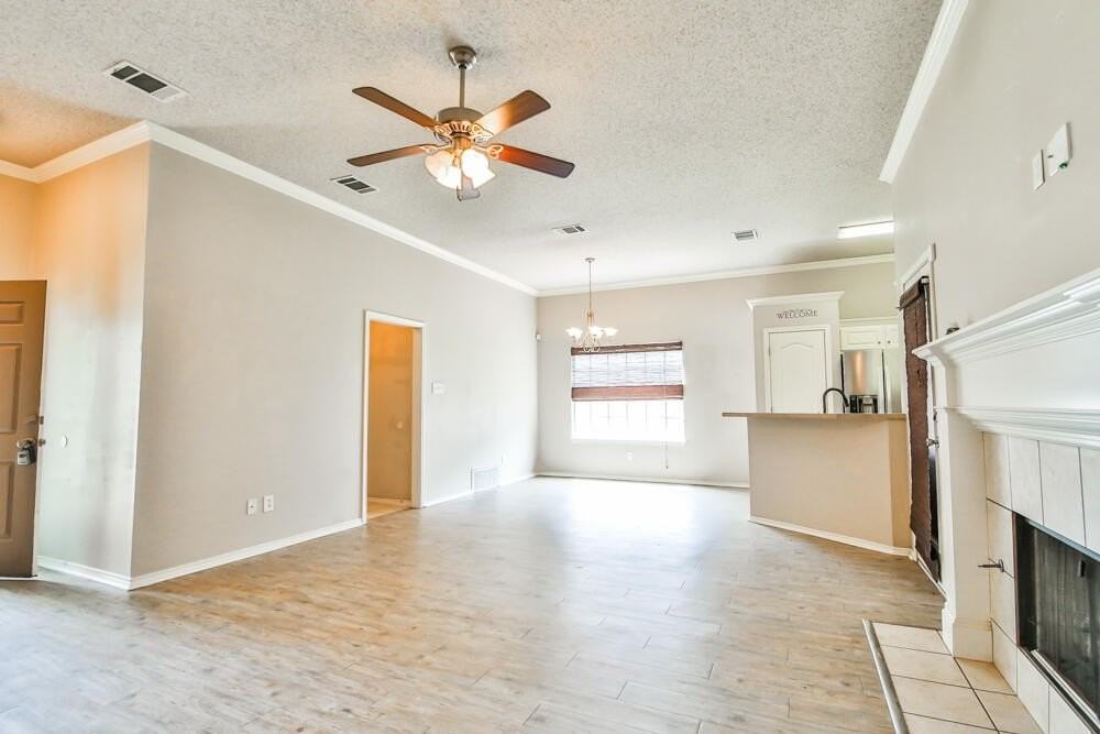 2306 97th St - Photo 5 of 34