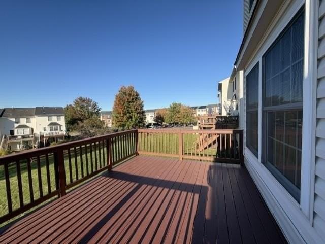 342 S Oak St - Photo 5 of 17