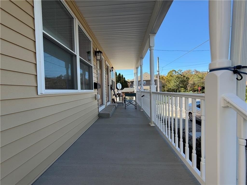 164 Stark St - Photo 2 of 13