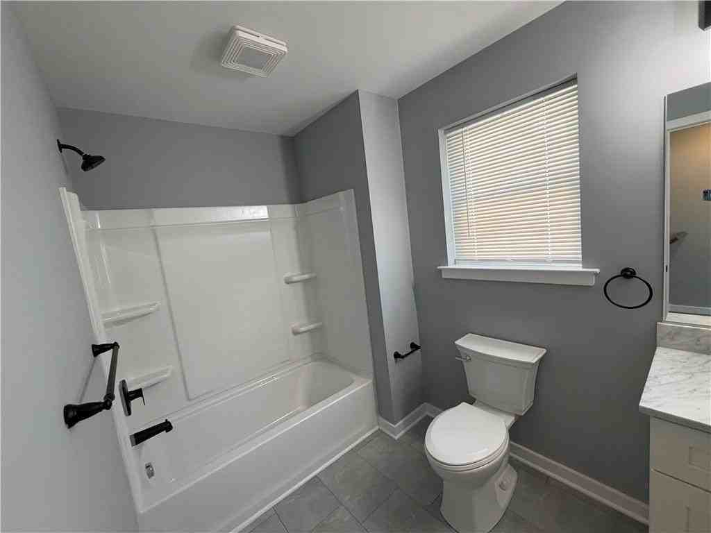 164 Stark St - Photo 6 of 13