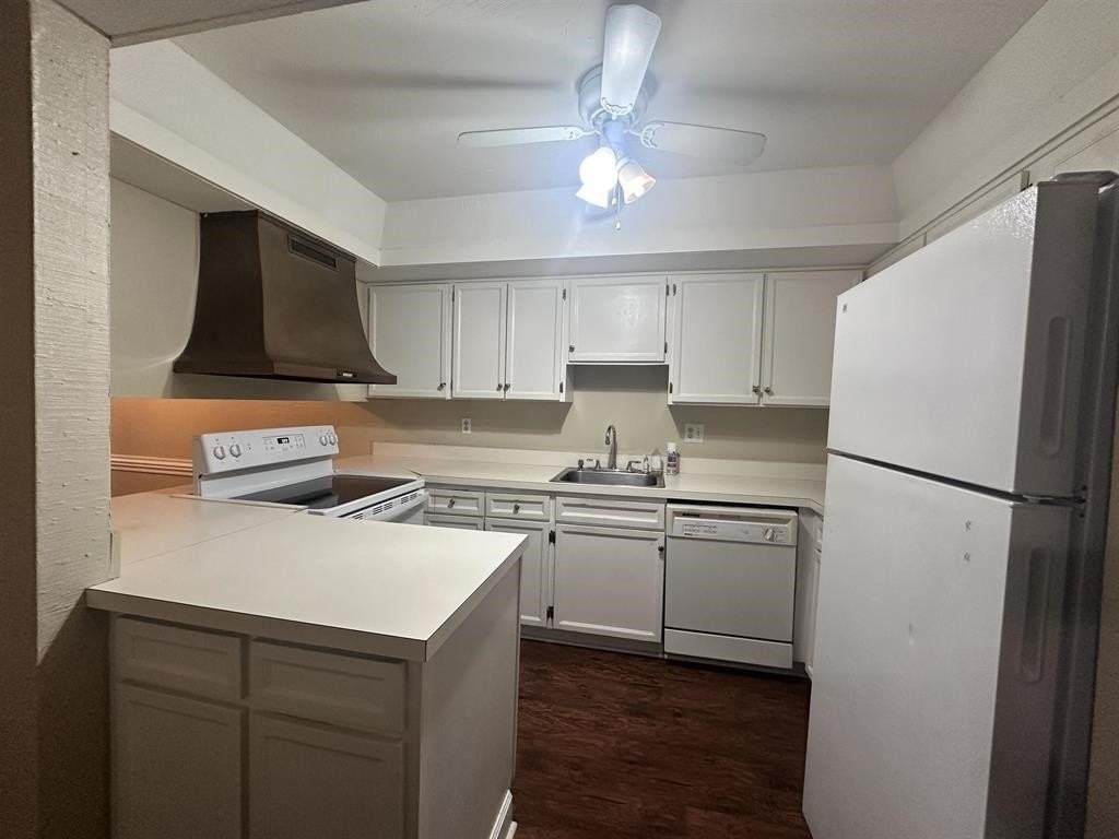 6586 Poplar Woods Cir S #2 - Photo 7 of 17