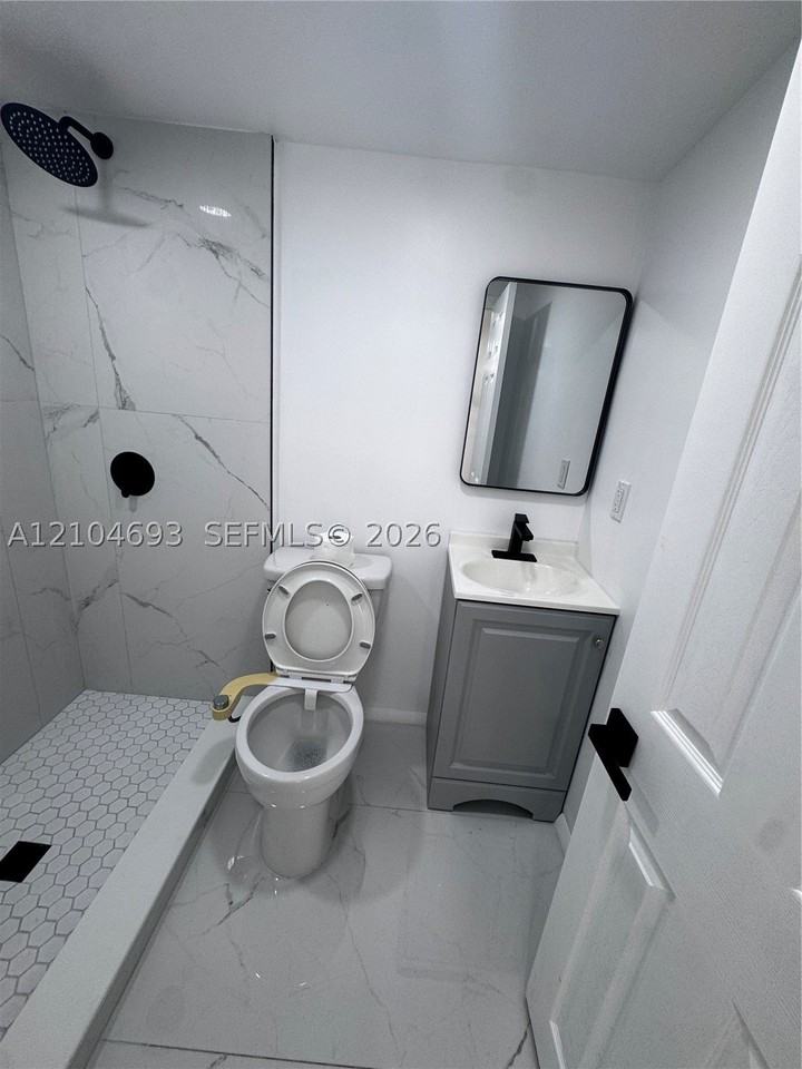 20906 Sw 118th Ave - Photo 5 of 14