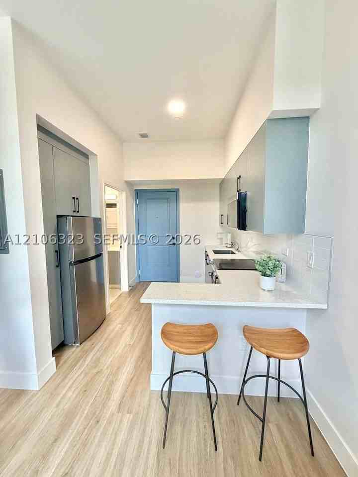 1559 Nw 15th Street Rd #220 - Photo 5 of 21