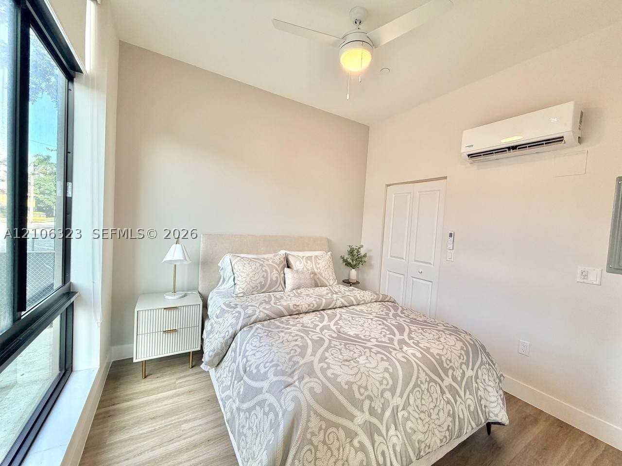 1559 Nw 15th Street Rd #220 - Photo 6 of 21