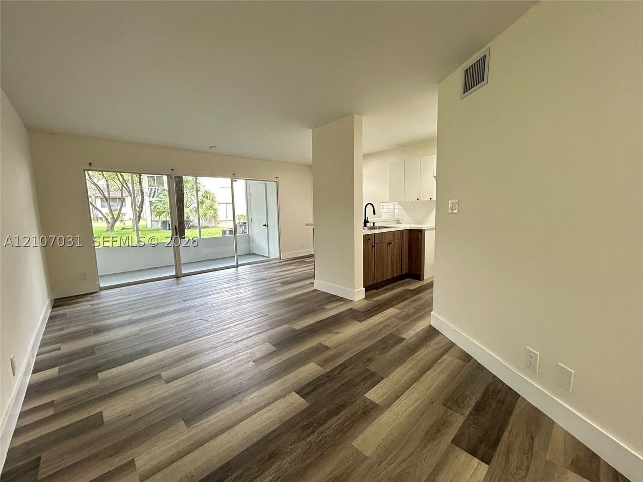 14029 Sw 91st Ter #14029 - Photo 4 of 34