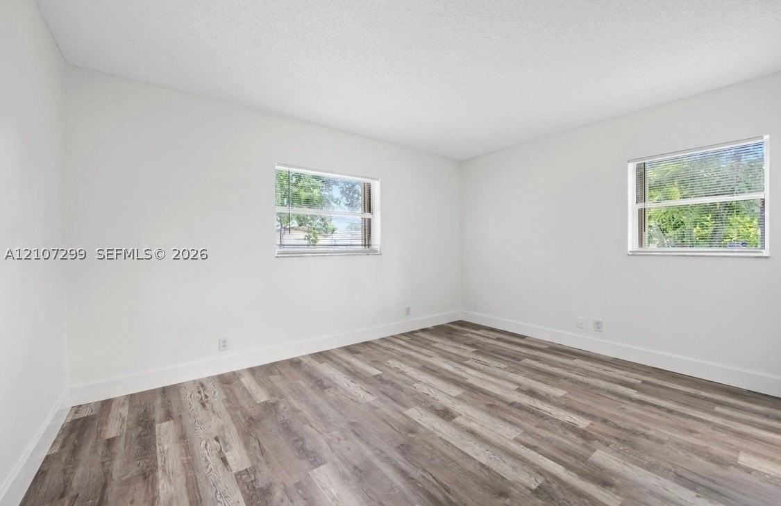 6531 Sw 19th St #1 - Photo 3 of 9