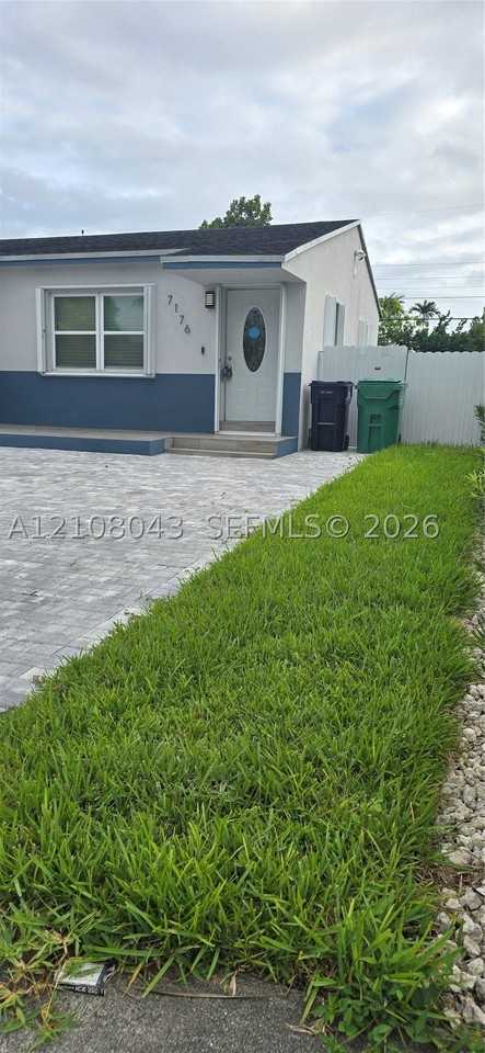 7176 Sw 12th St #7176 - Photo 2 of 32