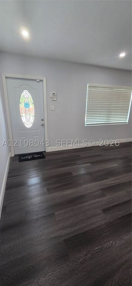 7176 Sw 12th St #7176 - Photo 6 of 32
