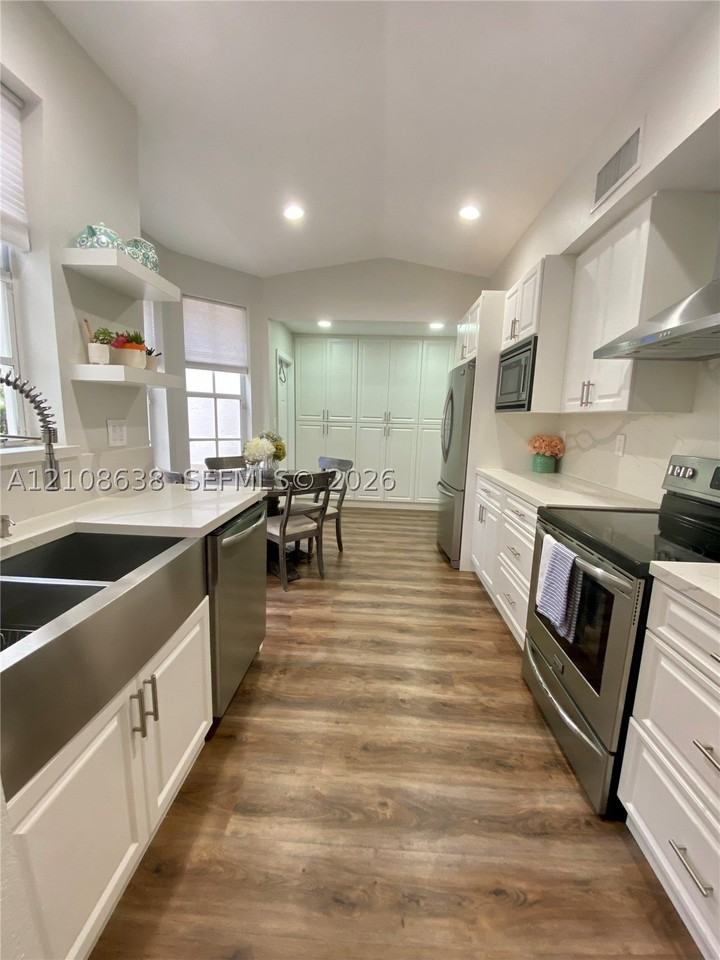 2837 Sw 187th Ave #2837 - Photo 7 of 40