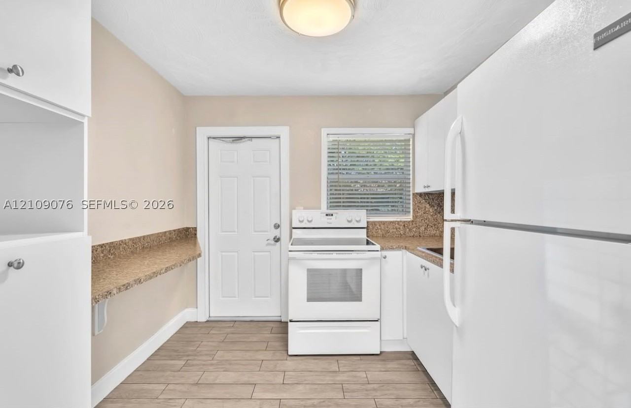 5026 Sw 21st St #5620 - Photo 5 of 16