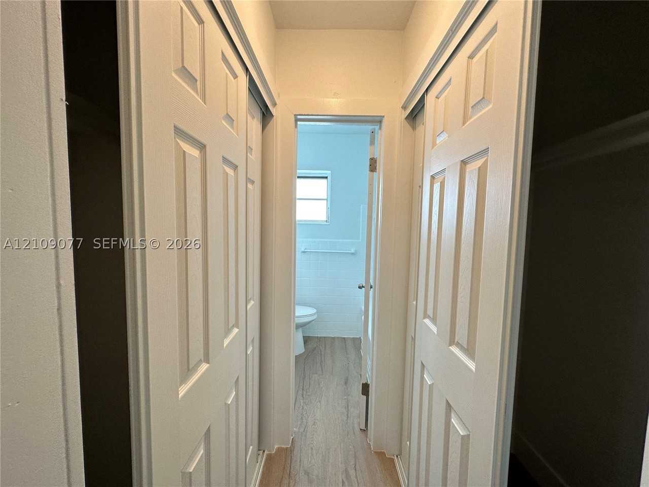 4237 Bougainvilla Dr #2 - Photo 6 of 21