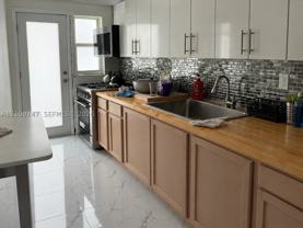 300 74th St #9 - Photo 1 of 1
